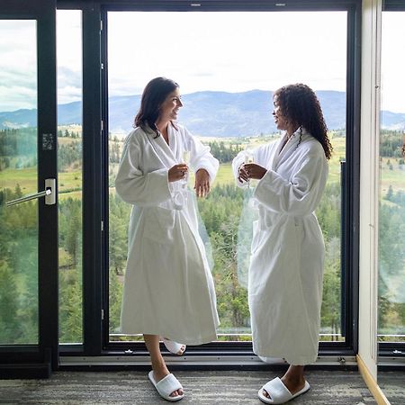 Sparkling Hill Resort And Spa - Adults-Only Resort เวอร์นอน ภายนอก รูปภาพ