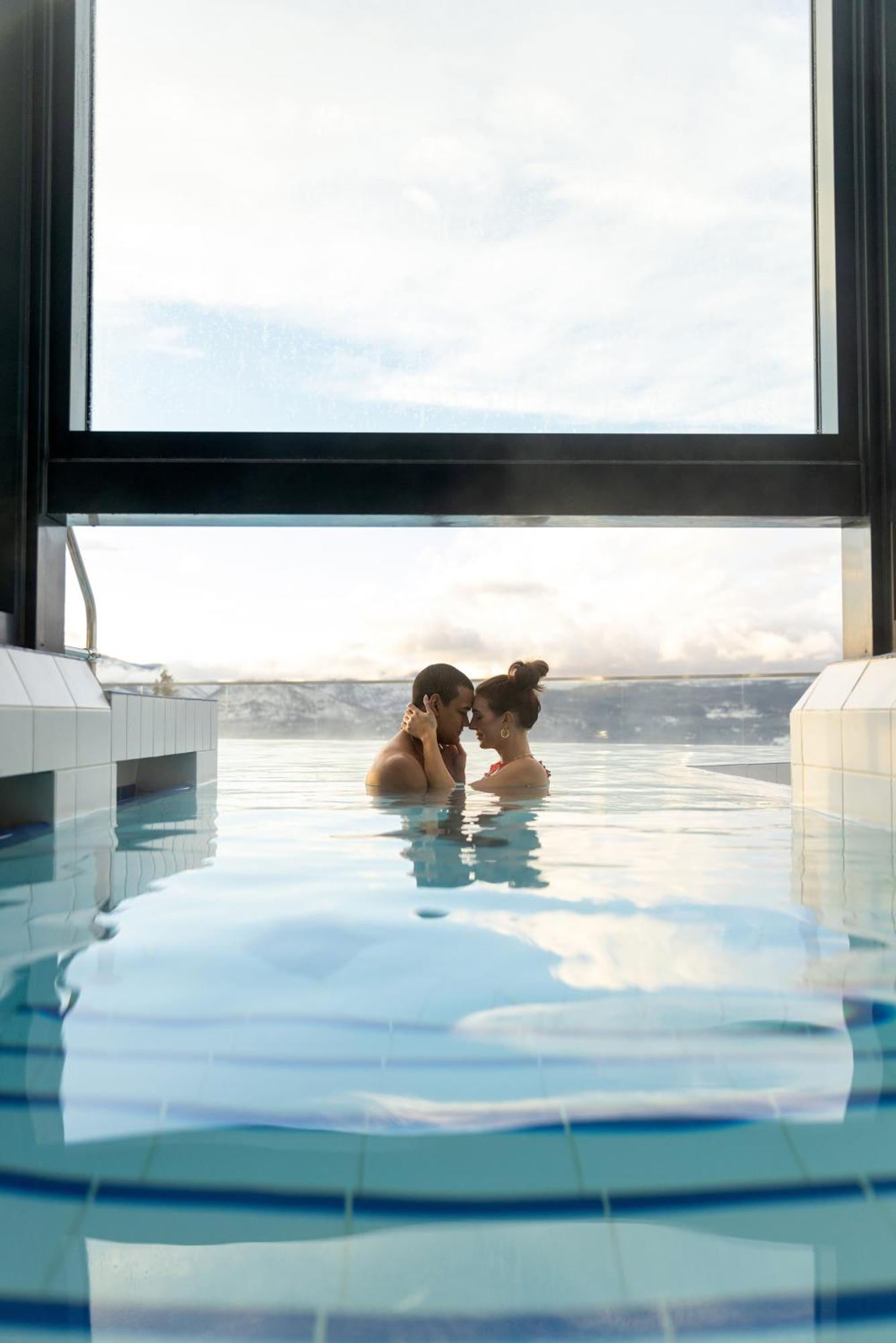 Sparkling Hill Resort And Spa - Adults-Only Resort เวอร์นอน ภายนอก รูปภาพ