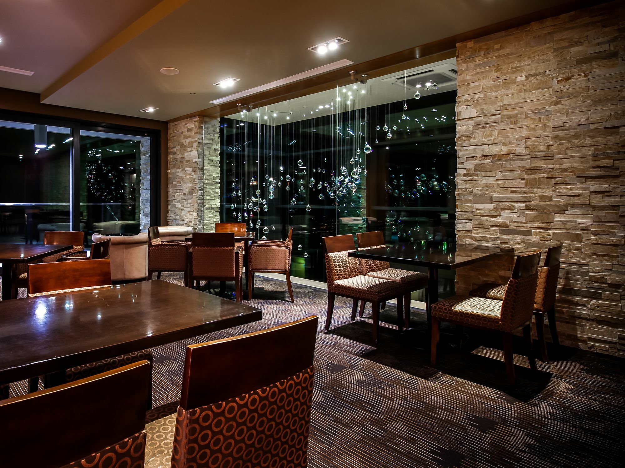 Sparkling Hill Resort And Spa - Adults-Only Resort เวอร์นอน ภายนอก รูปภาพ