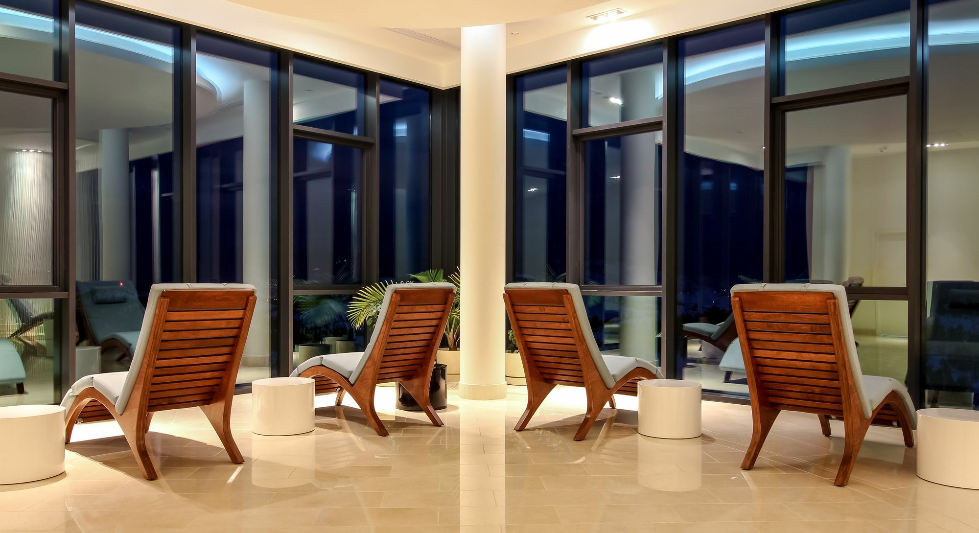 Sparkling Hill Resort And Spa - Adults-Only Resort เวอร์นอน ภายนอก รูปภาพ