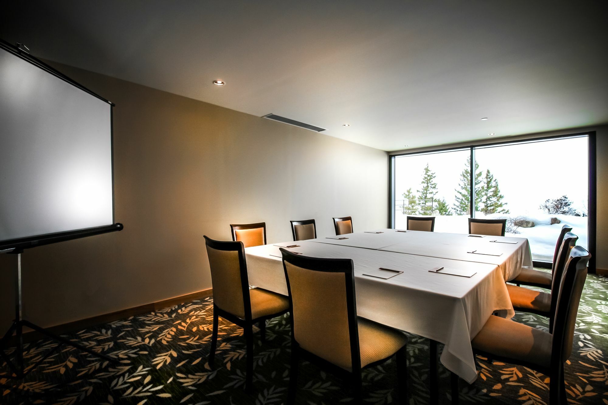 Sparkling Hill Resort And Spa - Adults-Only Resort เวอร์นอน ภายนอก รูปภาพ